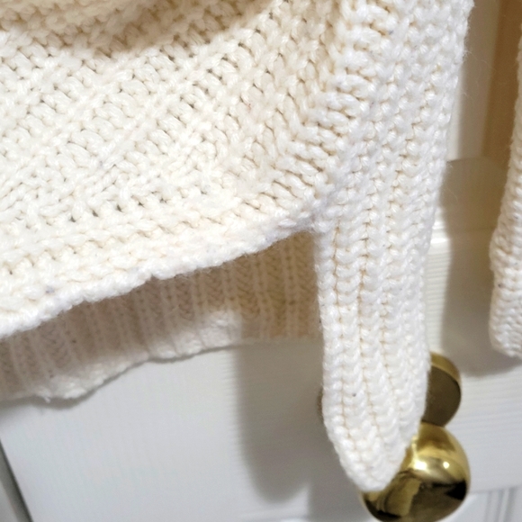 Spense Knits Soft Cable Sweater - Picture 2 of 3